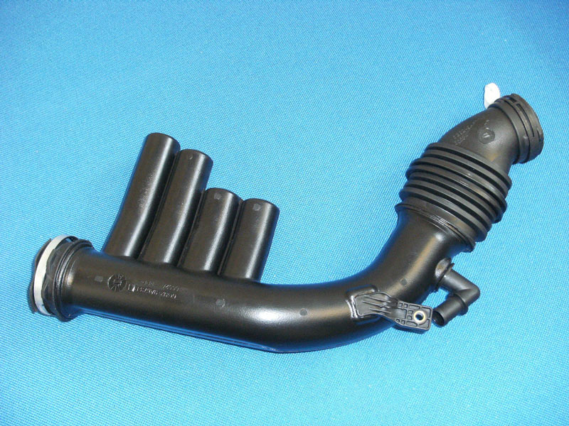 Clean side intake duct with integral resonators